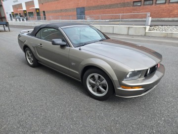 Ford Mustang GT Cabriolet | 4,6 V8 305hk | 2005
